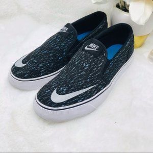 NIKE TOKI Canvas Slip-on 719733-001 Shoes, 6.5